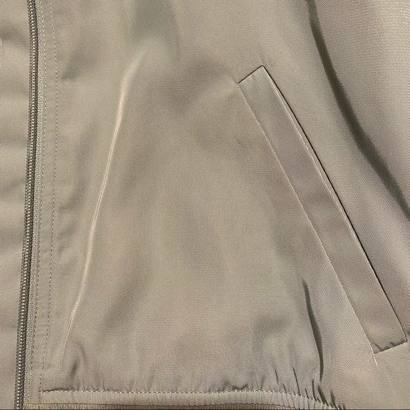 gap bomber jacket - Picture 3 of 4